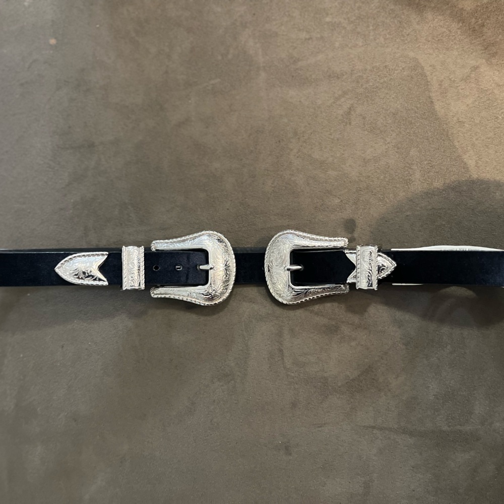Western Double Bucket Belt. Size M/L.
